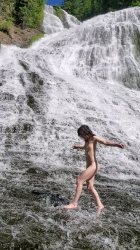 Petite Fairy Playing Shaking Her Booty And Making Love To Mother Nature’s Playground 💦🥰