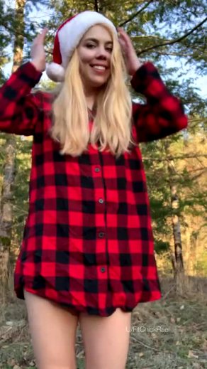 Trying To Decide If Flannel Is Cute…